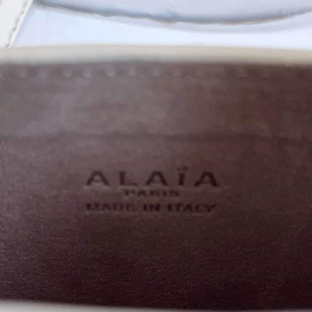 Alaïa Folded Small Leather Tote Bag- Blanc Optique - Picture 12 of 15